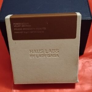 Haus Labs Power Sculpt Velvet Bronzer in Brown